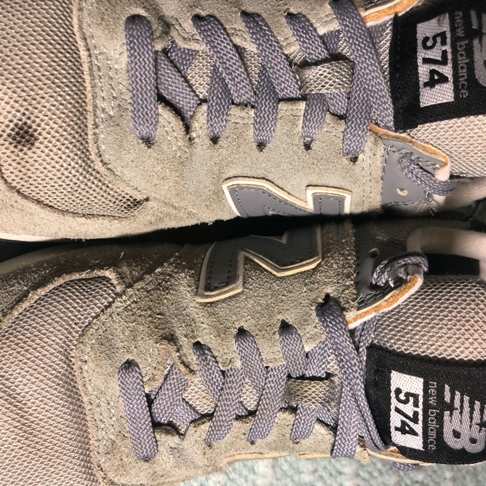 New Balance 974 - Picture 2 of 4